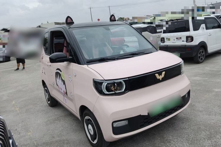 Used Wuling Hongguang MINIEV 2021 Macaron Fashion Model Lithium Iron Phosphate Front Right 45 Deg