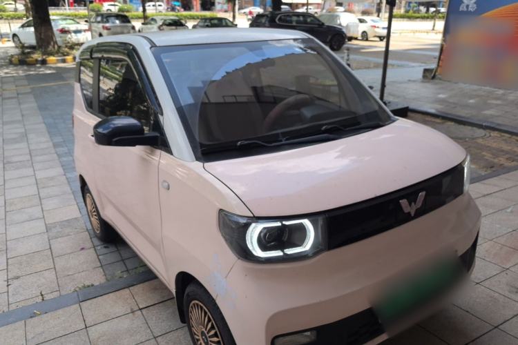 Used Wuling Hongguang MINIEV 2021 Macaron Premium Model – Lithium Iron Phosphate Front Right 45 Deg