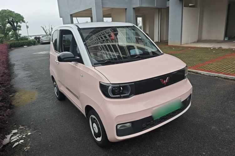 Used Wuling Hongguang MINIEV 2021 Macaron Fashion Edition Lithium-Ion Battery Front Right 45 Deg