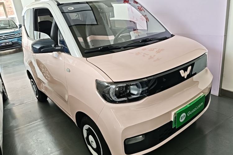 Used Wuling Hongguang MINIEV 2021 Macaron Fashion Model Lithium Iron Phosphate Front Right 45 Deg