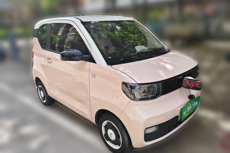 Used Wuling Hongguang MINIEV 2021 Macaron Fashion Model Lithium Iron Phosphate Front Right 45 Deg