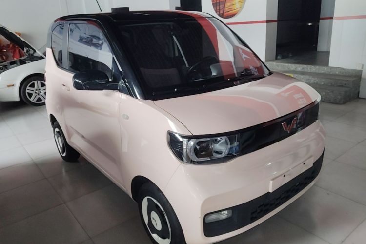 Used Wuling Hongguang MINIEV 2021 Macaron Fashion Model Lithium Iron Phosphate Front Right 45 Deg