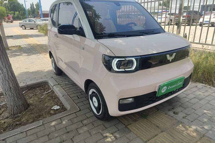 Used Wuling Hongguang MINIEV 2021 Macaron Premium Model – Lithium Iron Phosphate Front Right 45 Deg