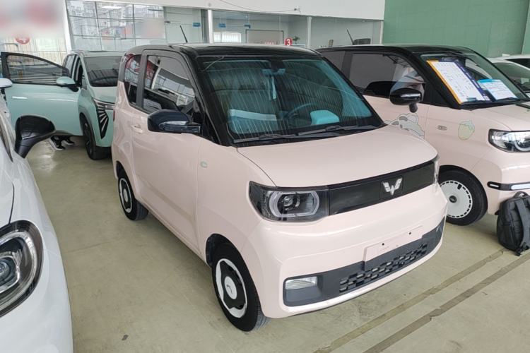 Used Wuling Hongguang MINIEV 2021 Macaron Premium Model – Lithium Iron Phosphate Front Right 45 Deg