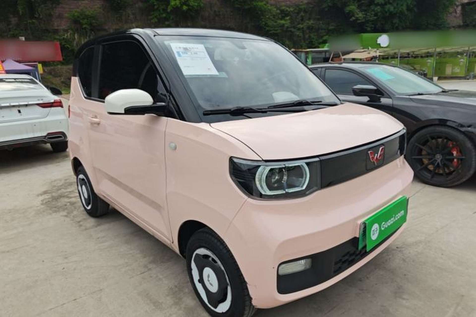 Used Wuling Hongguang MINIEV 2021 Macaron Fashion Model Lithium Iron Phosphate Front Right 45 Deg