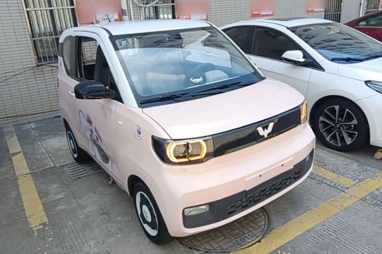 Used Wuling Hongguang MINIEV 2021 Macaron Premium Model – Lithium Iron Phosphate Front Right 45 Deg