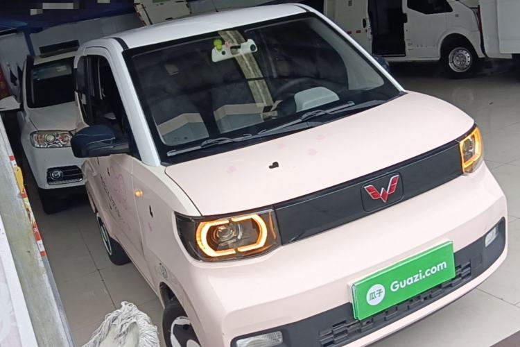 Used Wuling Hongguang MINIEV 2021 Macaron Fashion Model Lithium Iron Phosphate Front Right 45 Deg