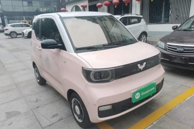 Used Wuling Hongguang MINIEV 2021 Macaron Premium Model – Lithium Iron Phosphate Front Right 45 Deg