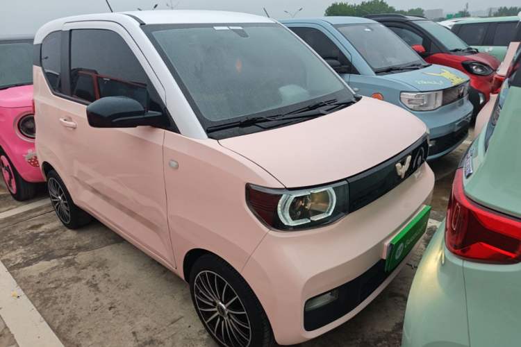 Used Wuling Hongguang MINIEV 2021 Macaron Premium Model – Lithium Iron Phosphate Front Right 45 Deg