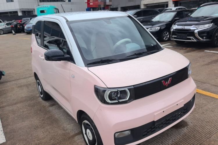 Used Wuling Hongguang MINIEV 2021 Macaron Premium Model – Lithium Iron Phosphate Front Right 45 Deg