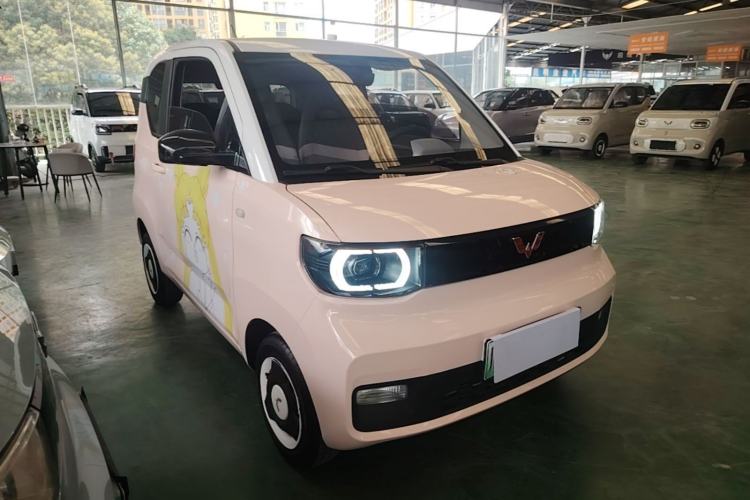 Used Wuling Hongguang MINIEV 2021 Macaron Fashion Model Lithium Iron Phosphate Front Right 45 Deg