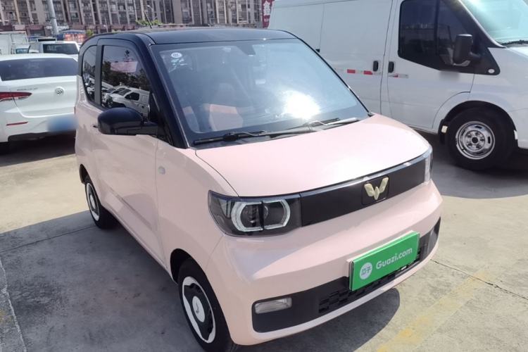 Used Wuling Hongguang MINIEV 2021 Macaron Fashion Model Lithium Iron Phosphate Front Right 45 Deg