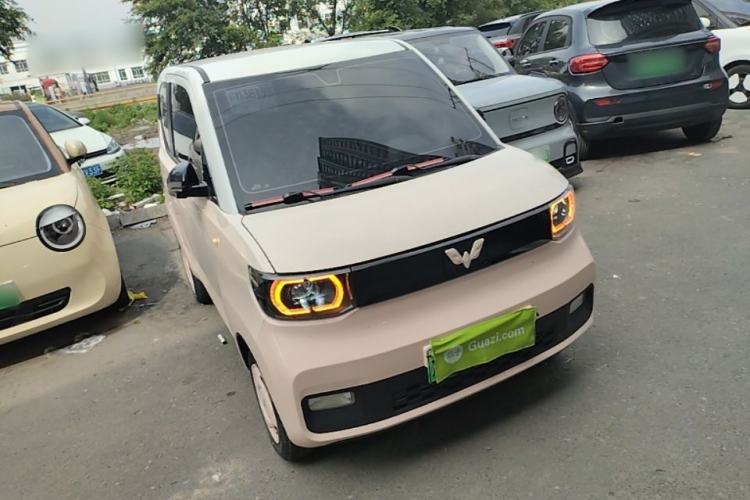 Used Wuling Hongguang MINIEV 2021 Macaron Premium Model – Lithium-NMC Front Right 45 Deg