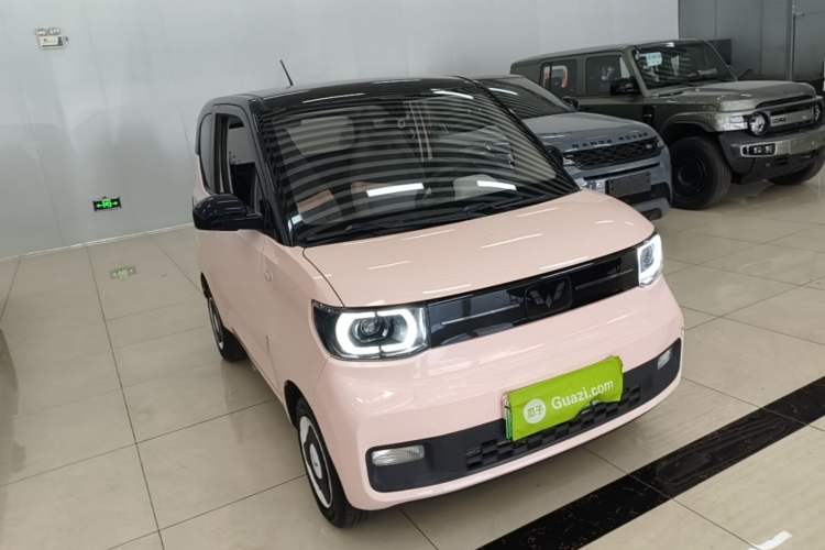 Used Wuling Hongguang MINIEV 2021 Macaron Premium Model – Lithium Iron Phosphate Front Right 45 Deg