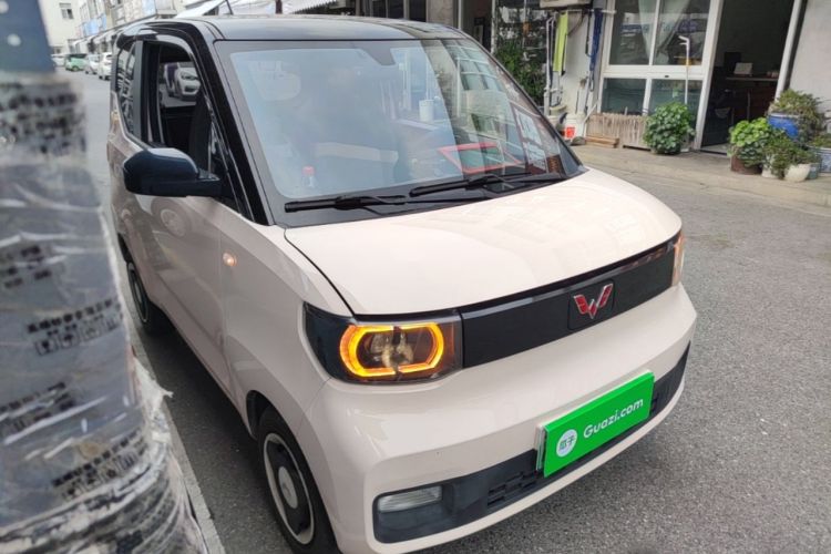 Used Wuling Hongguang MINIEV 2021 Macaron Premium Model – Lithium-NMC Front Right 45 Deg