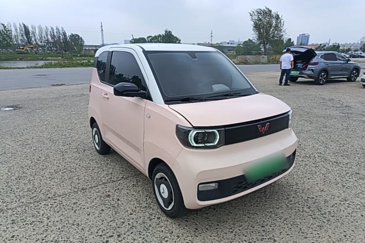Used Wuling Hongguang MINIEV 2021 Macaron Fashion Model Lithium Iron Phosphate Front Right 45 Deg