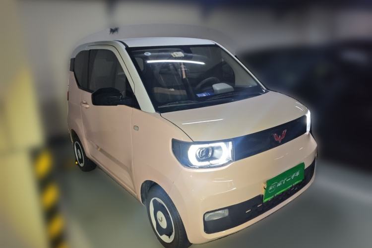 Used Wuling Hongguang MINIEV 2021 Macaron Premium Model – Lithium-NMC Front Right 45 Deg
