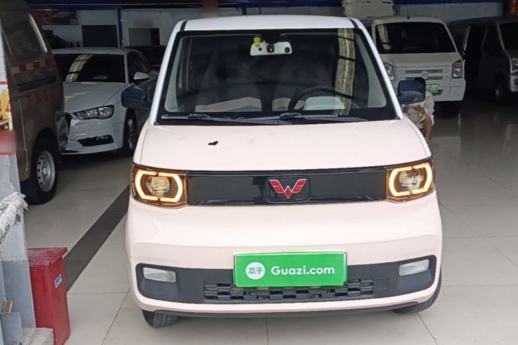 Used Wuling Hongguang MINIEV 2021 Macaron Fashion Model Lithium Iron Phosphate Front