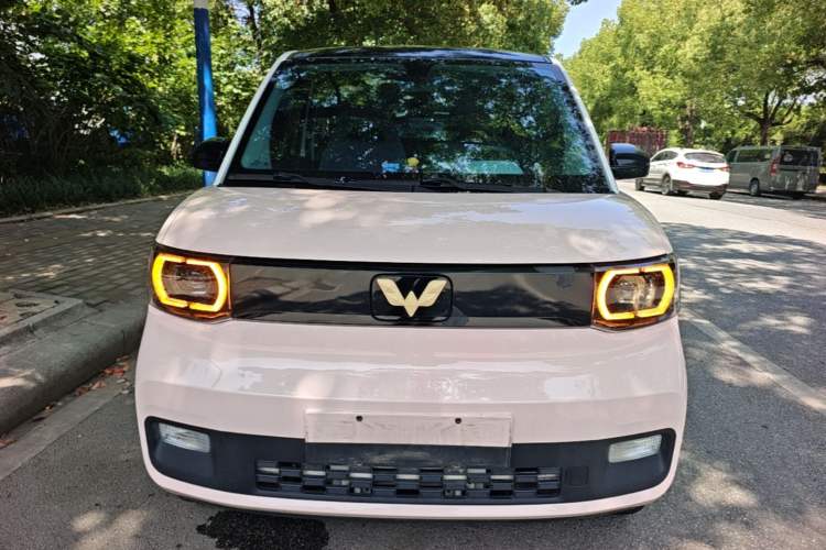 Used Wuling Hongguang MINIEV 2021 Macaron Premium Model – Lithium Iron Phosphate Front