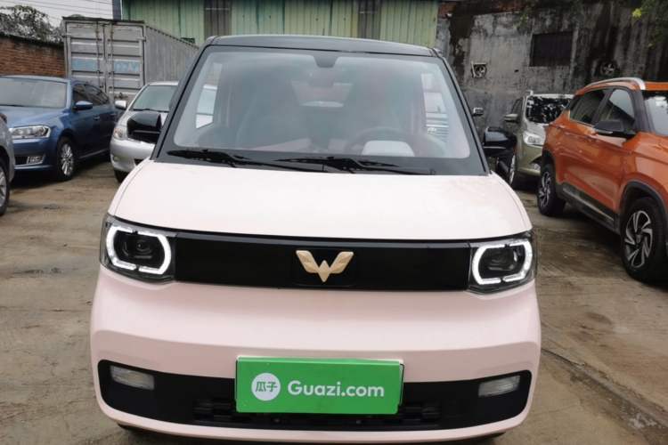 Used Wuling Hongguang MINIEV 2021 Macaron Sandwich Model 170 km Lithium Iron Phosphate Front