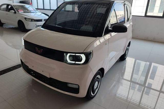 Used Wuling Hongguang MINIEV 2021 Macaron Premium Model – Lithium Iron Phosphate
