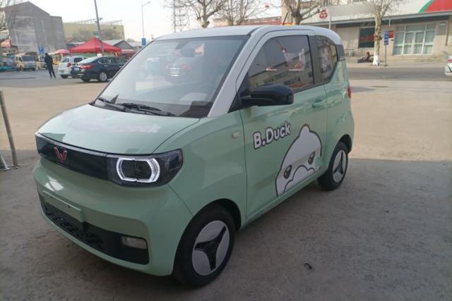 Used Wuling Hongguang MINIEV 2021 Macaron Premium Model – Lithium Iron Phosphate