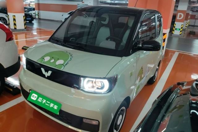 Used Wuling Hongguang MINIEV 2021 Macaron Sandwich Model 170 km Lithium Iron Phosphate