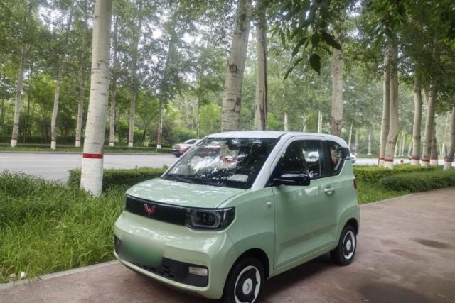 Used Wuling Hongguang MINIEV 2021 Macaron Premium Model – Lithium Iron Phosphate