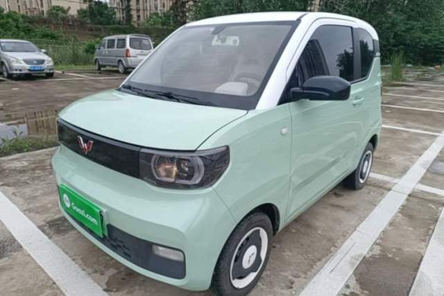 Used Wuling Hongguang MINIEV 2021 Macaron Premium Model – Lithium Iron Phosphate