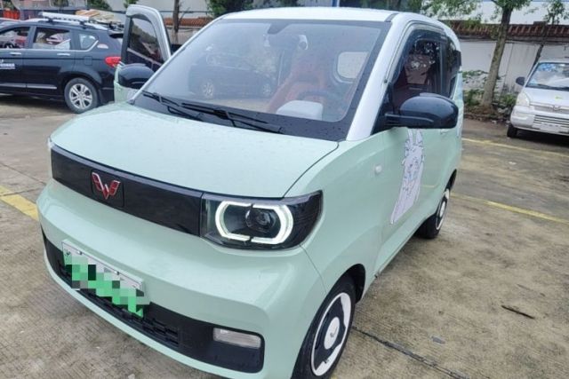Used Wuling Hongguang MINIEV 2021 Macaron Fashion Model Lithium Iron Phosphate