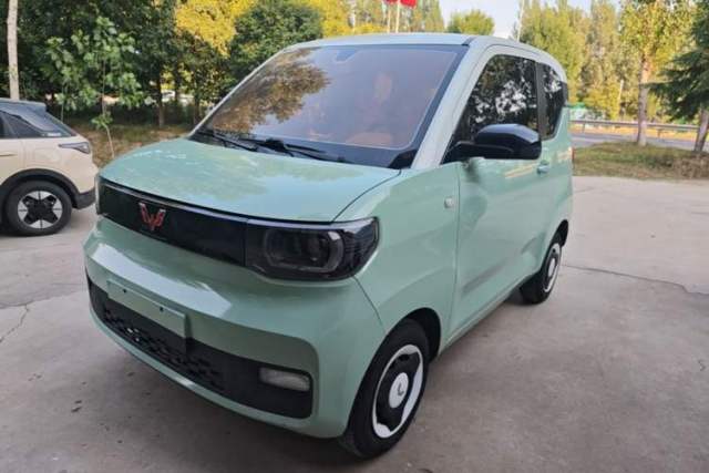 Used Wuling Hongguang MINIEV 2021 Macaron Premium Model – Lithium Iron Phosphate