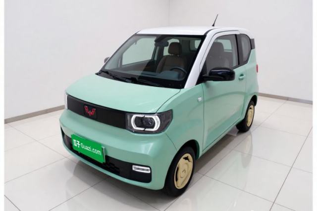 Used Wuling Hongguang MINIEV 2021 Macaron Premium Model – Lithium Iron Phosphate