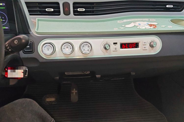 Used Wuling Hongguang MINIEV 2021 Macaron Premium Model – Lithium-NMC Audio And AC Panel