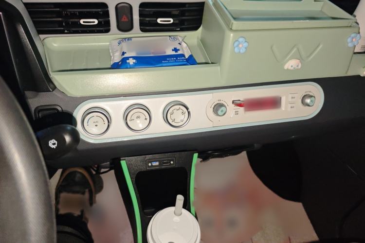 Used Wuling Hongguang MINIEV 2021 Macaron Fashion Model Lithium Iron Phosphate Audio And AC Panel