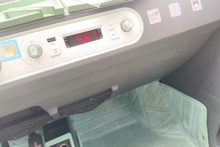 Used Wuling Hongguang MINIEV 2021 Macaron Fashion Model Lithium Iron Phosphate Audio And AC Panel