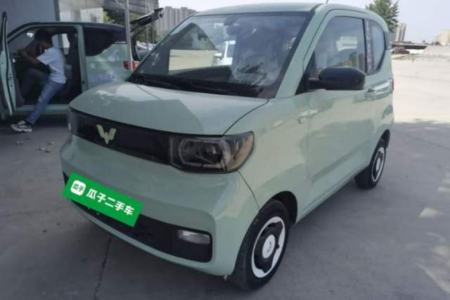 Used Wuling Hongguang MINIEV 2021 Macaron Fashion Model Lithium Iron Phosphate