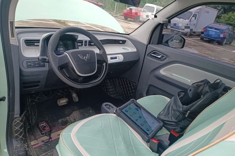 Used Wuling Hongguang MINIEV 2021 Macaron Premium Model – Lithium Iron Phosphate Center Console