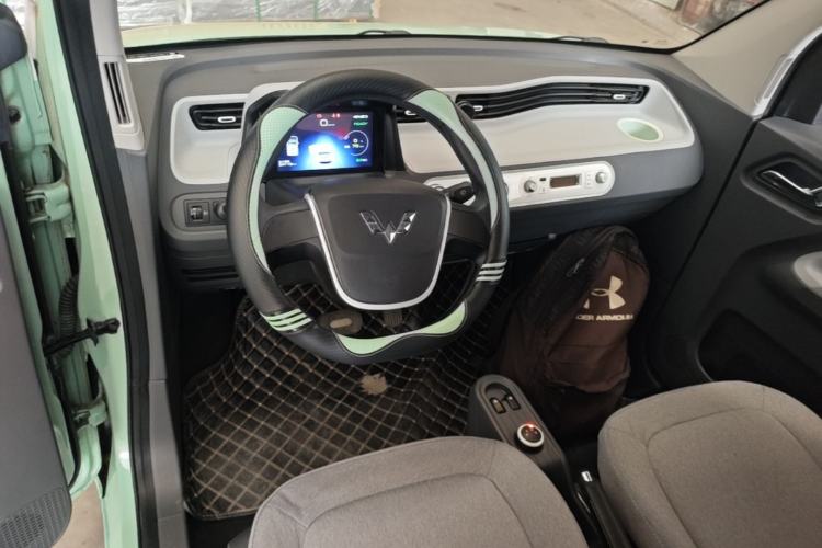 Used Wuling Hongguang MINIEV 2021 Macaron Premium Model – Lithium-NMC Center Console
