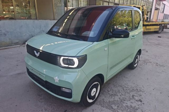 Used Wuling Hongguang MINIEV 2021 Macaron Fashion Model Lithium Iron Phosphate