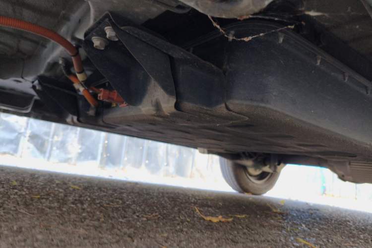 Used Wuling Hongguang MINIEV 2021 Macaron Fashion Model Lithium Iron Phosphate Chassis Front Left