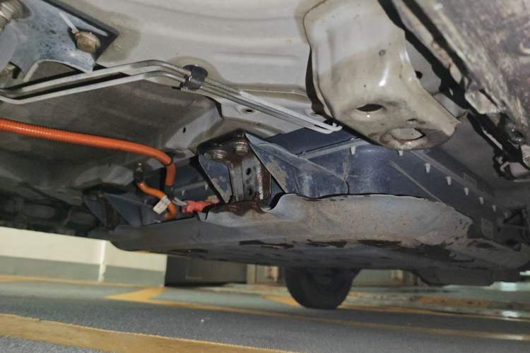 Used Wuling Hongguang MINIEV 2021 Macaron Fashion Model Lithium Iron Phosphate Chassis Front Left