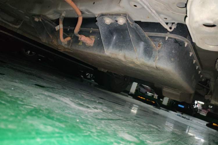 Used Wuling Hongguang MINIEV 2021 Macaron Fashion Model Lithium Iron Phosphate Chassis Front Left