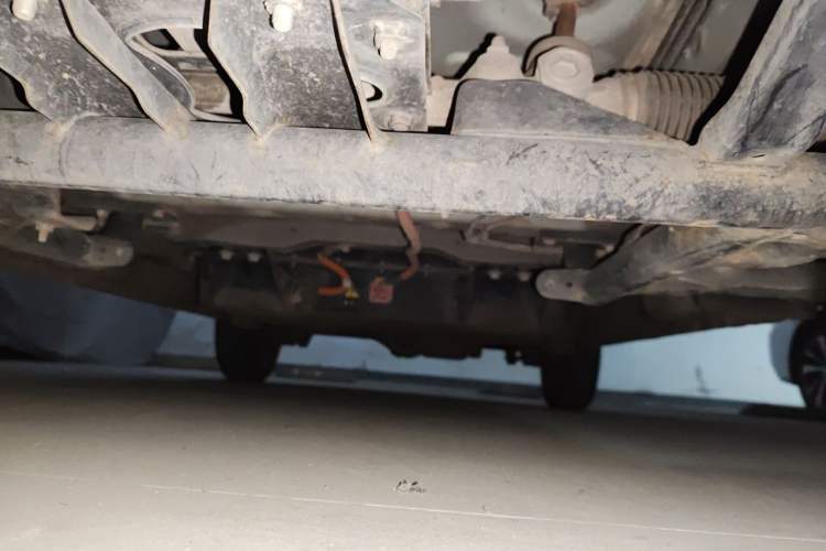 Used Wuling Hongguang MINIEV 2021 Macaron Fashion Model Lithium Iron Phosphate Chassis Front