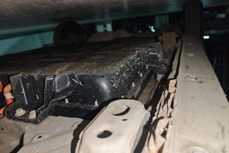 Used Wuling Hongguang MINIEV 2021 Macaron Premium Model – Lithium-NMC Chassis Front Right
