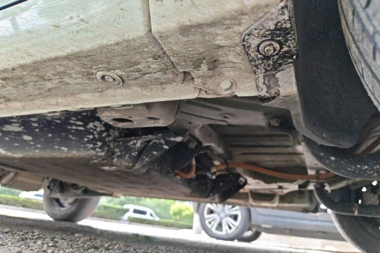Used Wuling Hongguang MINIEV 2021 Macaron Fashion Edition Lithium-Ion Battery Chassis Front Right