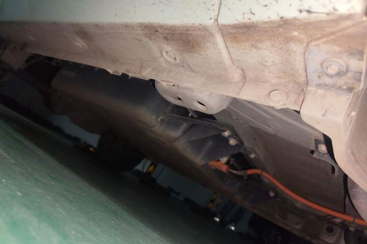 Used Wuling Hongguang MINIEV 2021 Macaron Fashion Model Lithium Iron Phosphate Chassis Front Right