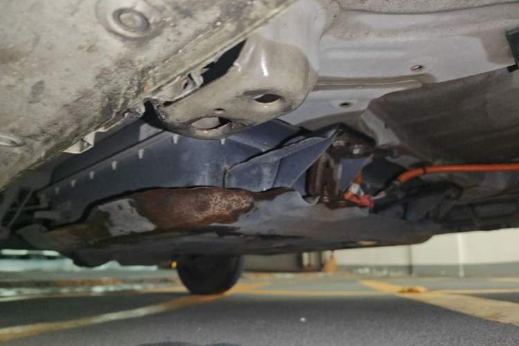 Used Wuling Hongguang MINIEV 2021 Macaron Fashion Model Lithium Iron Phosphate Chassis Front Right