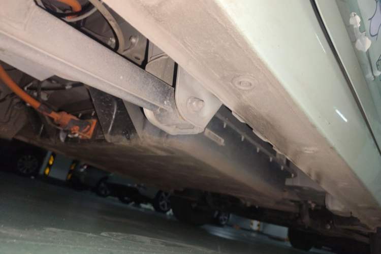 Used Wuling Hongguang MINIEV 2021 Macaron Fashion Model Lithium Iron Phosphate Chassis Rear Right