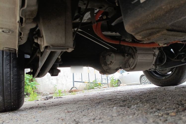 Used Wuling Hongguang MINIEV 2021 Macaron Fashion Edition Lithium-Ion Battery Chassis Rear Right