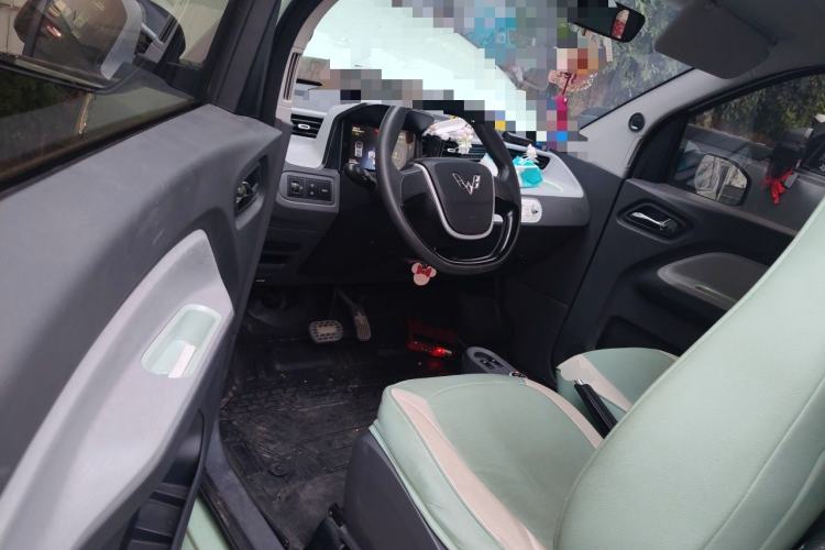 Used Wuling Hongguang MINIEV 2021 Macaron Premium Model – Lithium Iron Phosphate Driver Seat